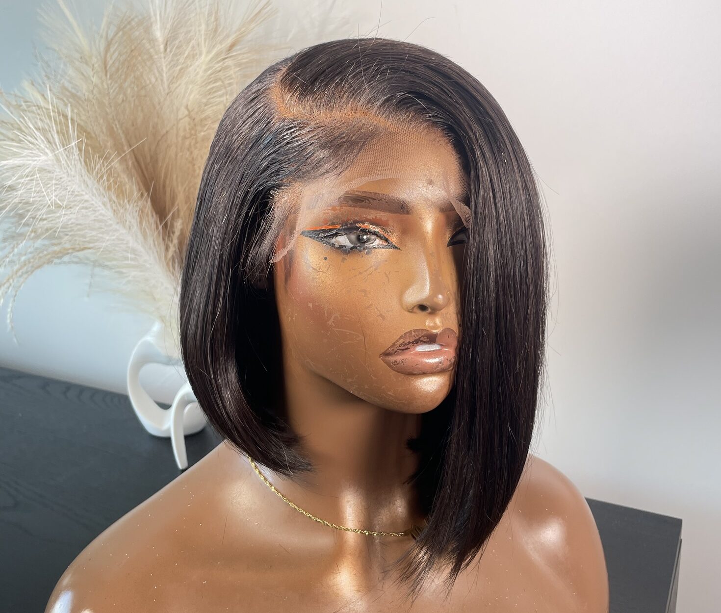 Luxury Sleek Bob Wig 5x5 Swiss Lace 250g Density Glueless